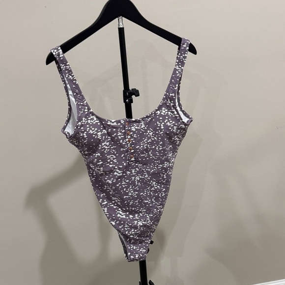 Other - Women’s Scoop Neck Purple Printed swim suit